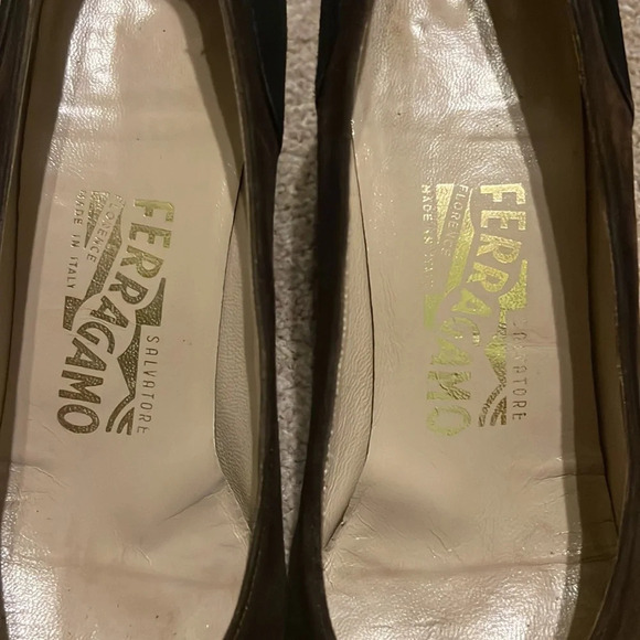 Salvatore Ferragamo Heel - Picture 2 of 7